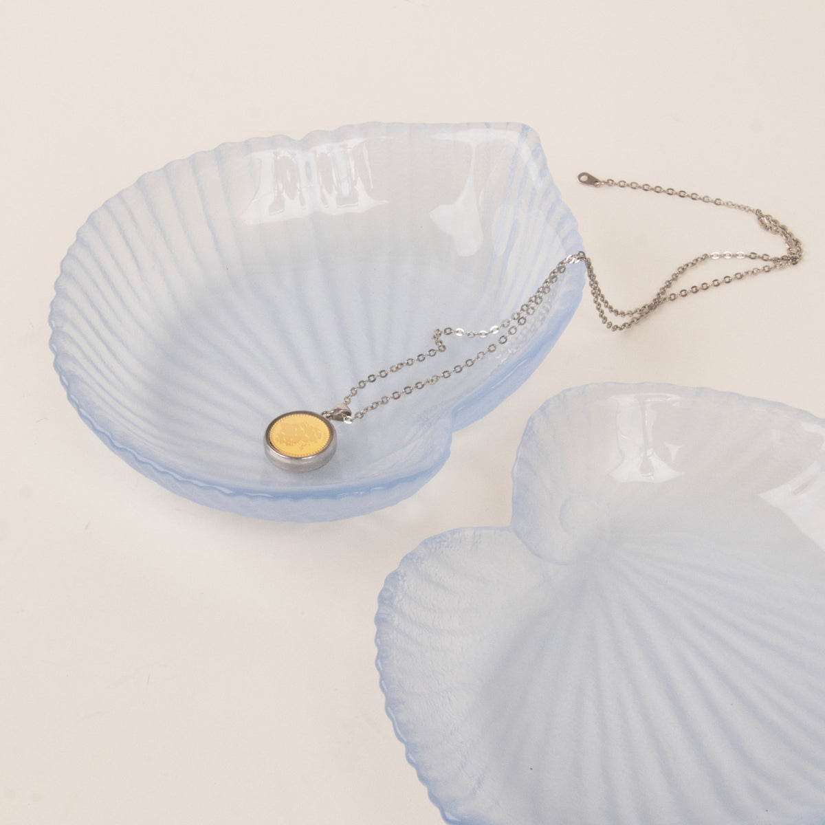 Frosted Blue Shell Plate